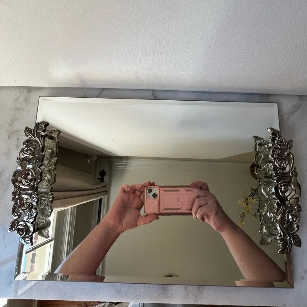 Elegant Silver Floral Mirror vanity tray